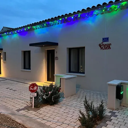 Les Logis De Cocagne Apartment Saint-Remy-de-Provence Exterior photo