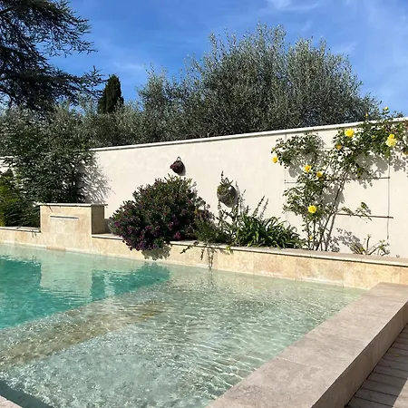Les Logis De Cocagne Apartment Saint-Remy-de-Provence Exterior photo